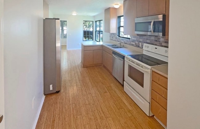 Building Photo - 3118 Legion Ln