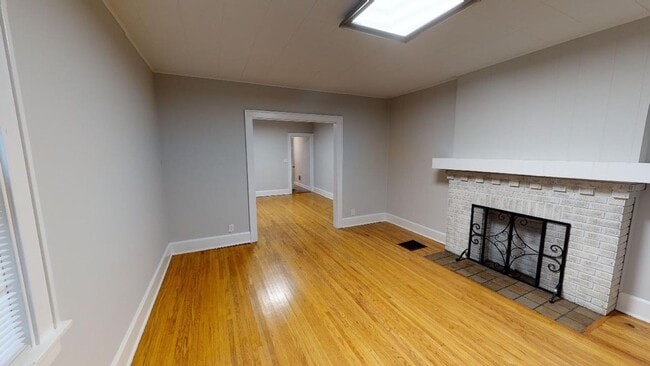 Building Photo - 57 Olentangy St