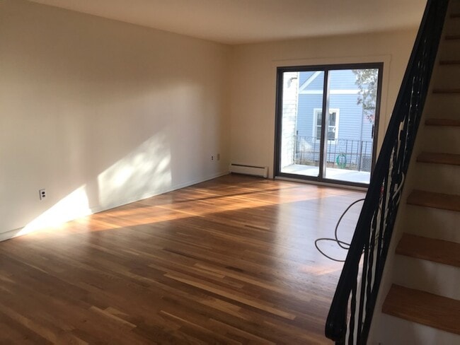 Living Room - 6 Elmwood St