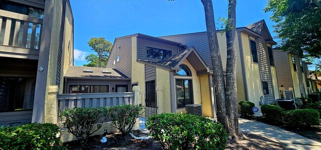 Foto del edificio - Ocean Pines II - Stunning Coastal Townhome...