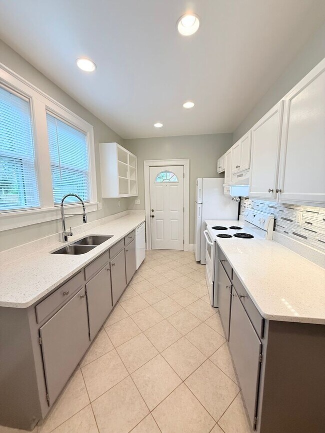 Foto del edificio - 508 E 51st St