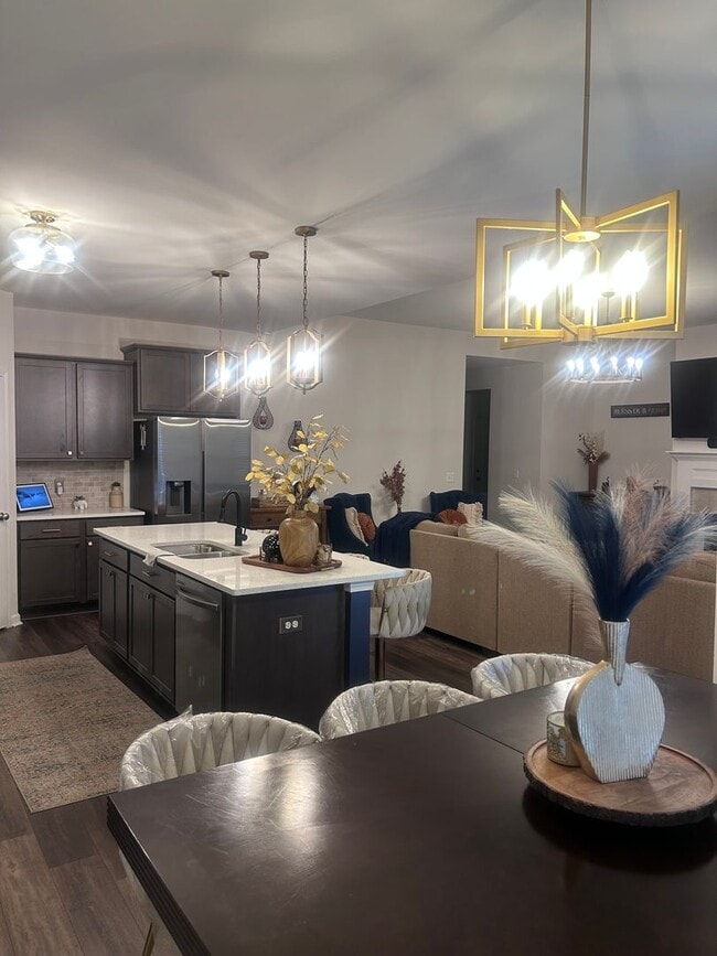 Building Photo - 1128 Turpentine Trl