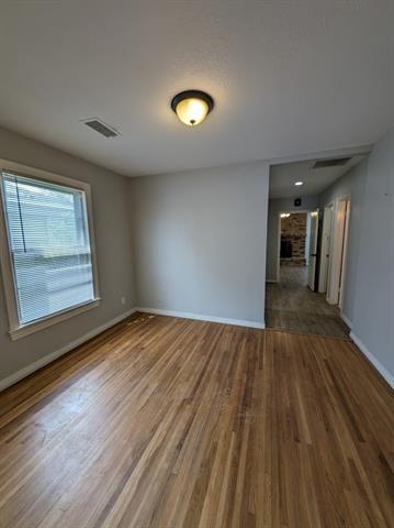 Building Photo - 3127 Ouida Ave