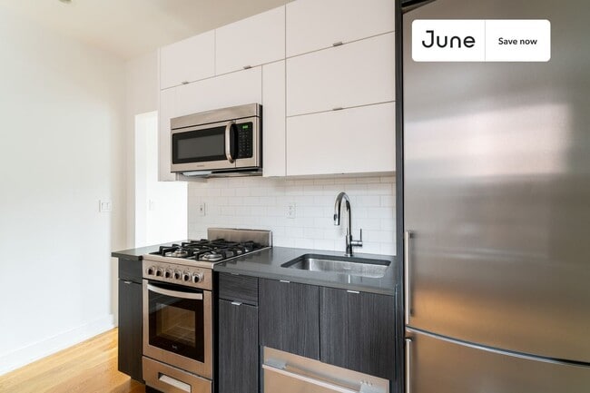 Photo - 95 E 7 St Apartment