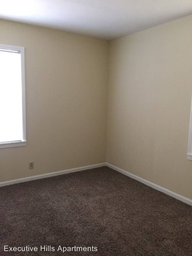 Building Photo - 3 br, 1 bath House - 2602 Cave Street