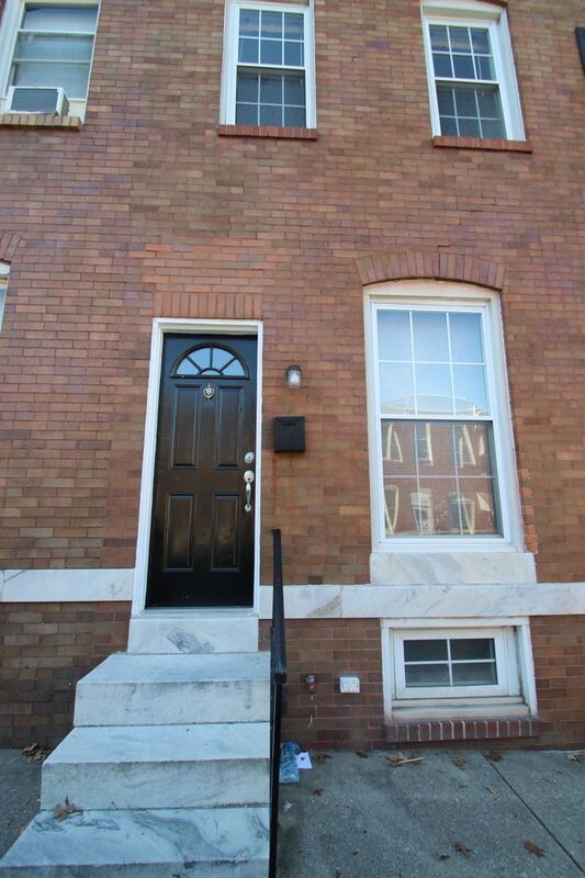 Building Photo - 524 S Decker Ave