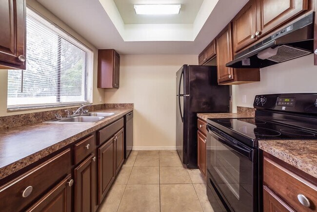 Building Photo - 9532 Bandelier Dr