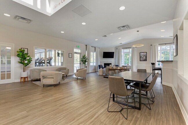 Foto del edificio - The Apartments at Canterbury