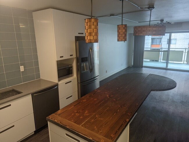 Eat in kitchen - 1121 Albion St