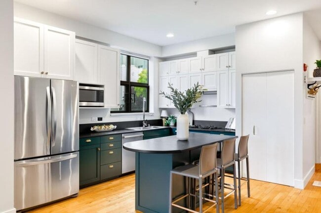 2 bedroom in Seattle WA 98122 - 2 bedroom in Seattle WA 98122 Apartment