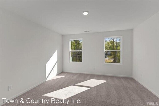 Foto del edificio - 3 br, 3 bath House - 313 Spaight Acres Way...