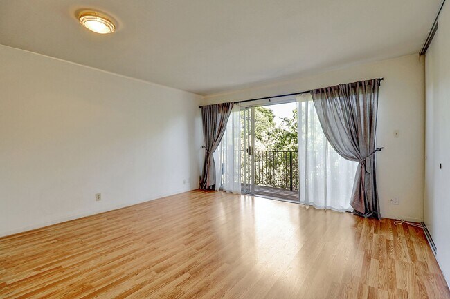 Foto del edificio - 425 Orange St