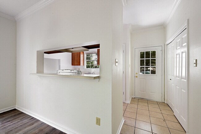 Building Photo - 12574 LA-10