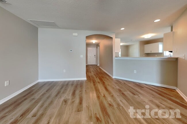 Building Photo - 1119 Shared Passion St