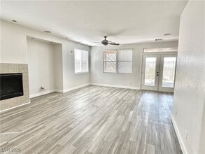 Building Photo - 2773 Drumlanrig St