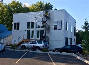 Building Photo - 506 S Almon St