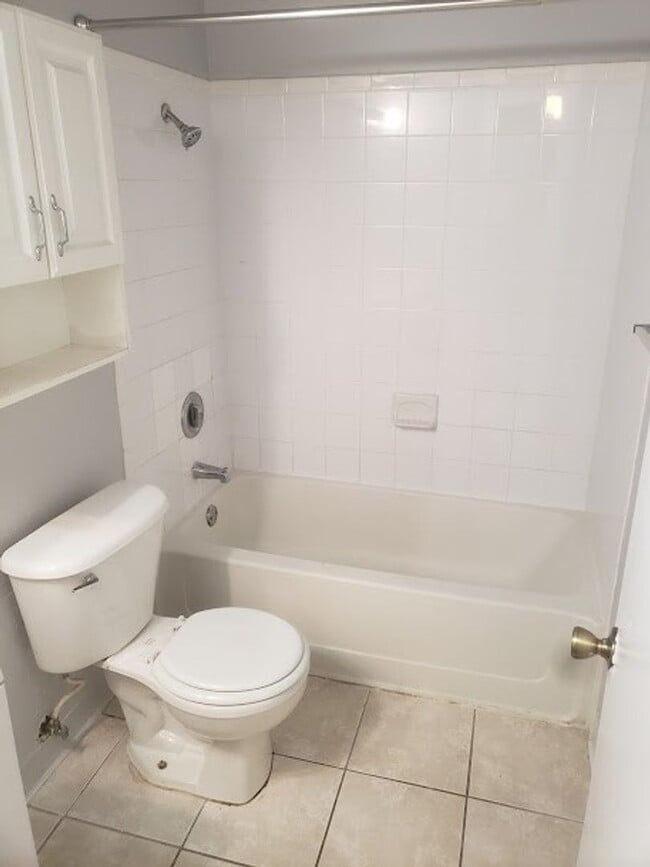 1 BED 1 BATH IN THE HEART OF SUNRISE - 1 BED 1 BATH IN THE HEART OF SUNRISE House