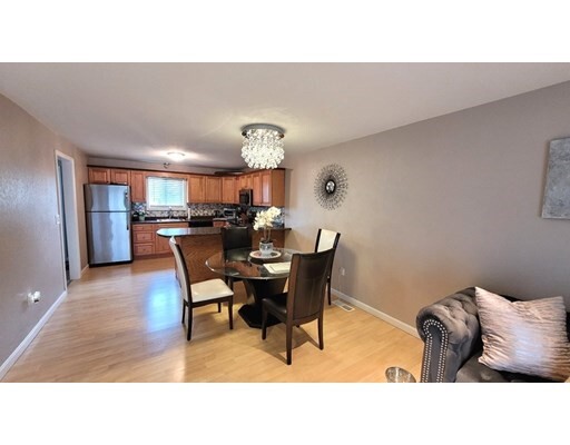 Foto del edificio - 148 Beekman Dr
