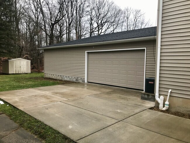 Foto del edificio - 87 Marine Dr