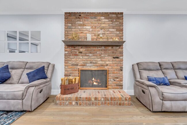 Foto del edificio - 110 Smith Hill Rd