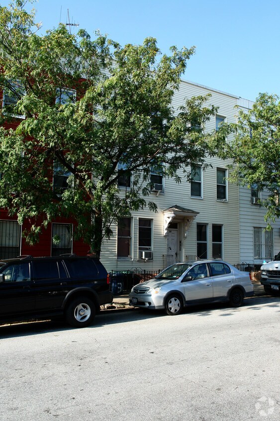 Primary Photo - 34 4th St