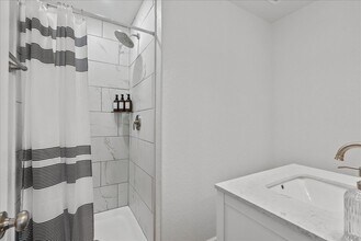 Building Photo - 913 Bluewater Hwy