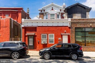 Building Photo - 2103 E Chelten Ave