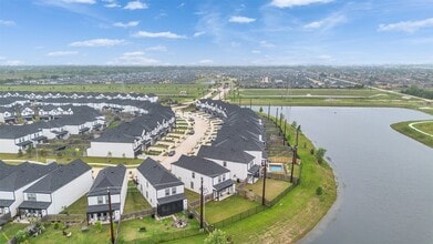 Building Photo - 12304 Churchill downs Dr