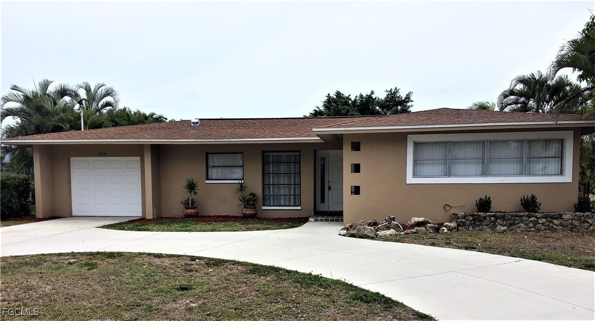 Foto principal - 4236 Country Club Blvd