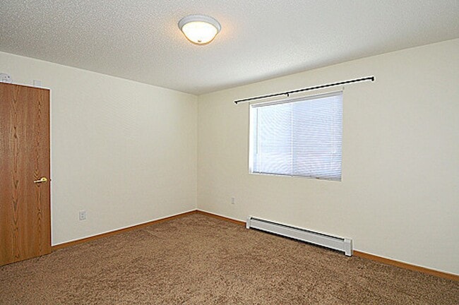 Building Photo - Park Place Apartments 2 Bedroom - 1 Bath