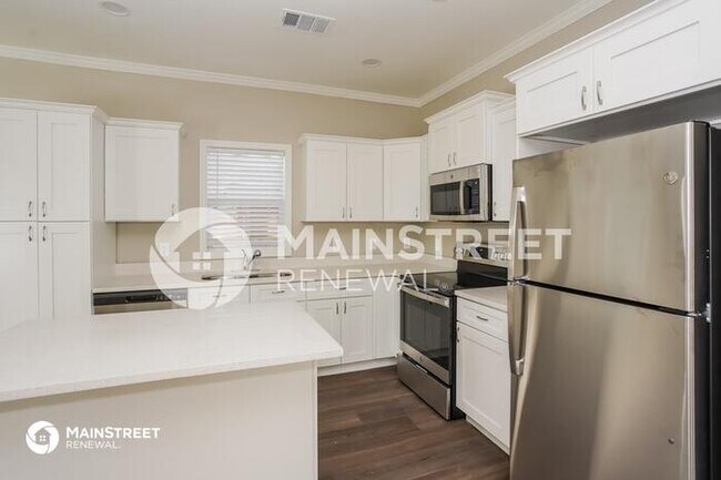 Building Photo - 1701 16TH AVE S, Saint Petersburg, FL 33712