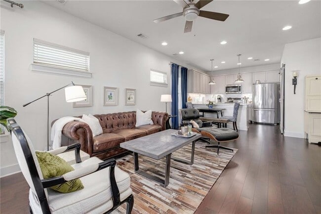Building Photo - 1105 Euphoria Bend