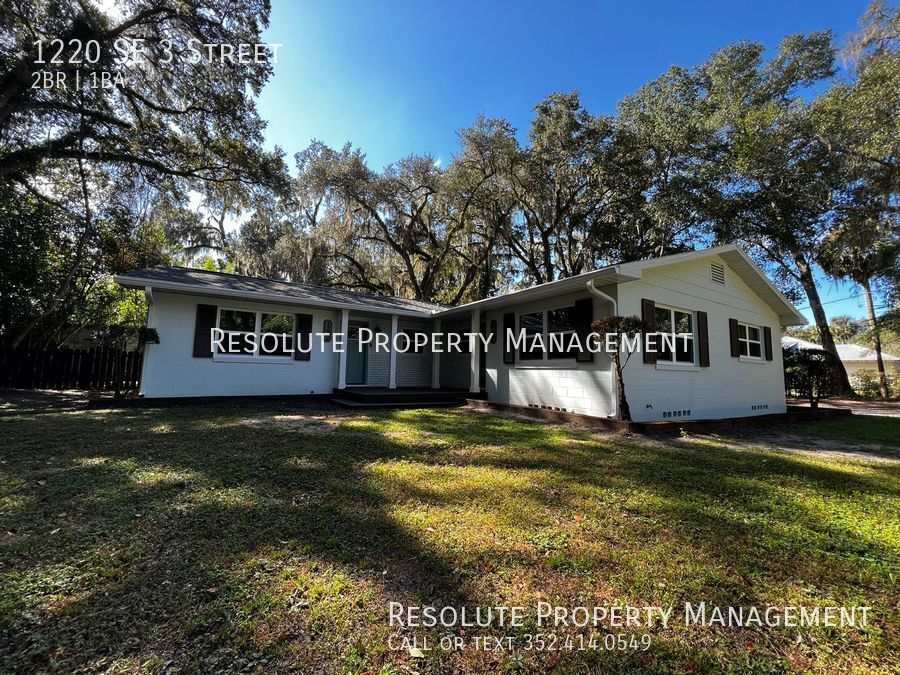 Primary Photo - 2 Bedroom, 1 Bathroom Duplex