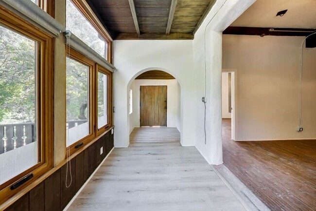 Building Photo - 7361 Claremont Ave