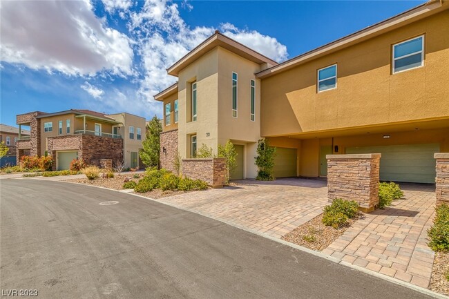 Building Photo - 11280 Granite Ridge Dr