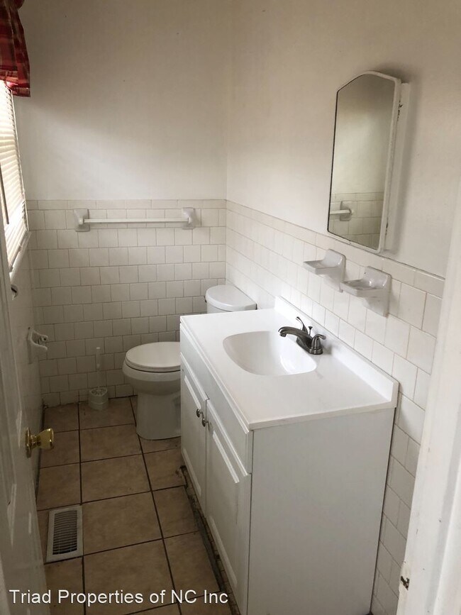 Foto del edificio - 3 br, 1.5 bath House - 607 Cross Street