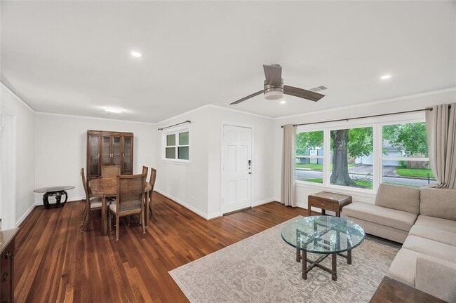 Building Photo - 9610 Bevlyn Dr