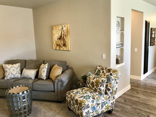 Interior Photo - The Reserve at Brookswood