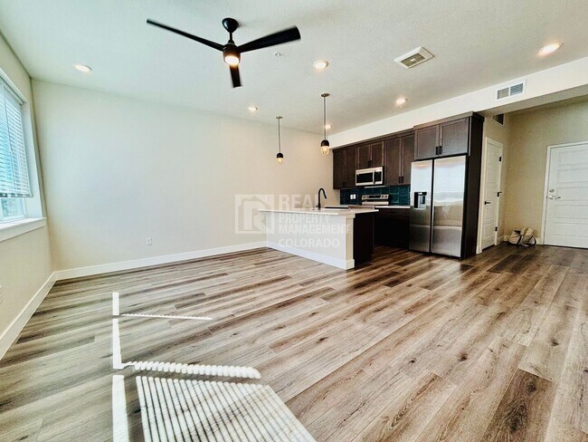 Building Photo - 1208 Quitman St