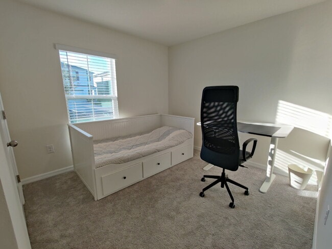 Foto del edificio - 3210 Suncoast Plains Dr