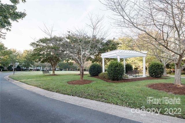 Foto del edificio - 13102 Kennerly Dr