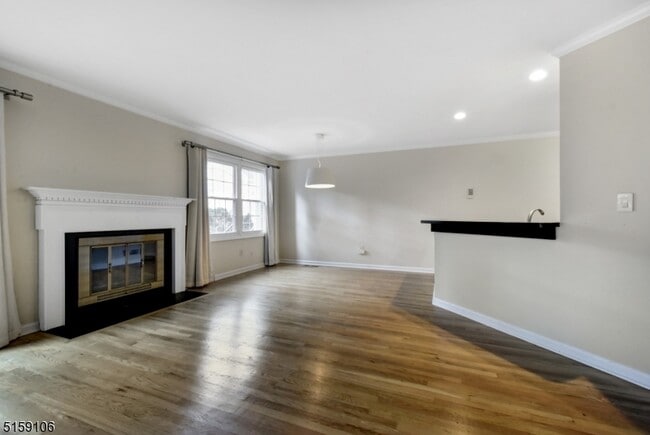 Building Photo - 10 Independence Way