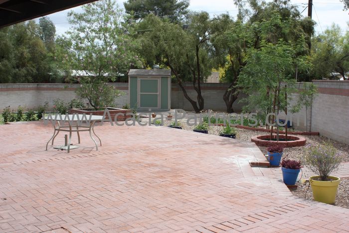 Foto del edificio - 6840 E Hawthorne Cir