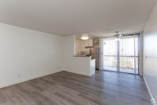 Interior Photo - Marathon Apartments