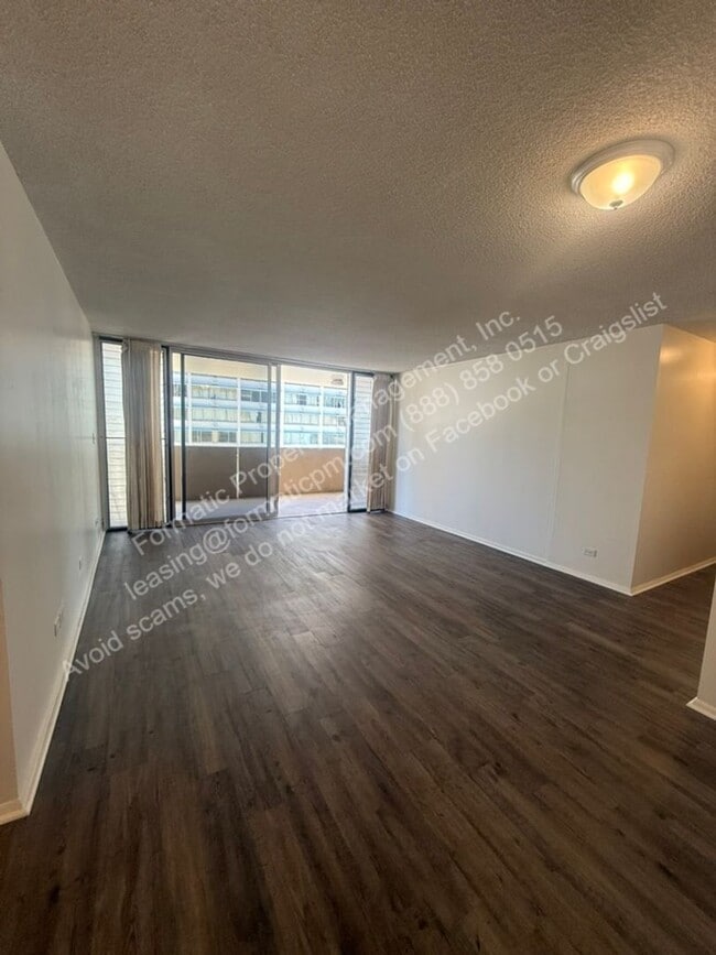 Building Photo - 1561 Kanunu St