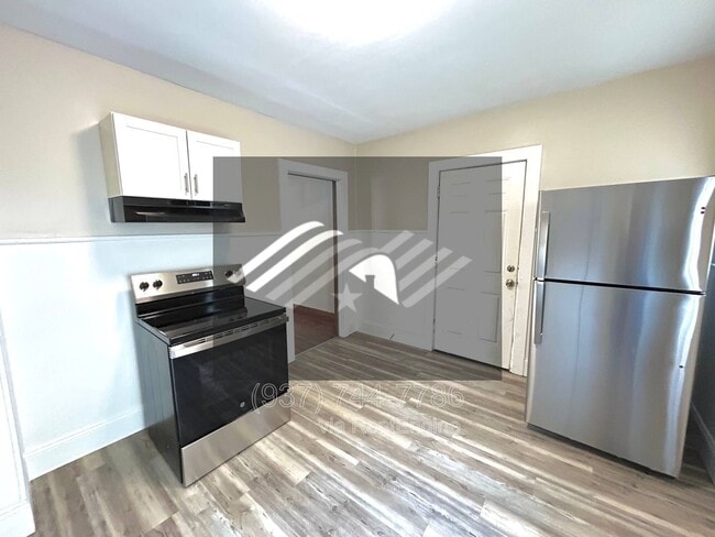 Building Photo - 2806 S Smithville Rd