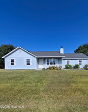 Building Photo - 204 Zachary Ln