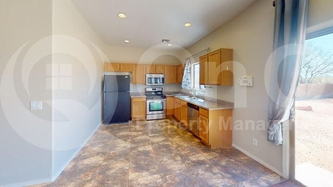 Building Photo - 6780 S Via Molino De Viento