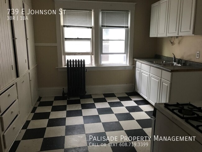 Foto del edificio - 739 E Johnson St