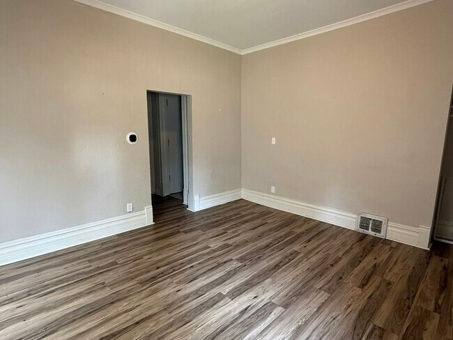 Foto del edificio - 101 N Berrien St